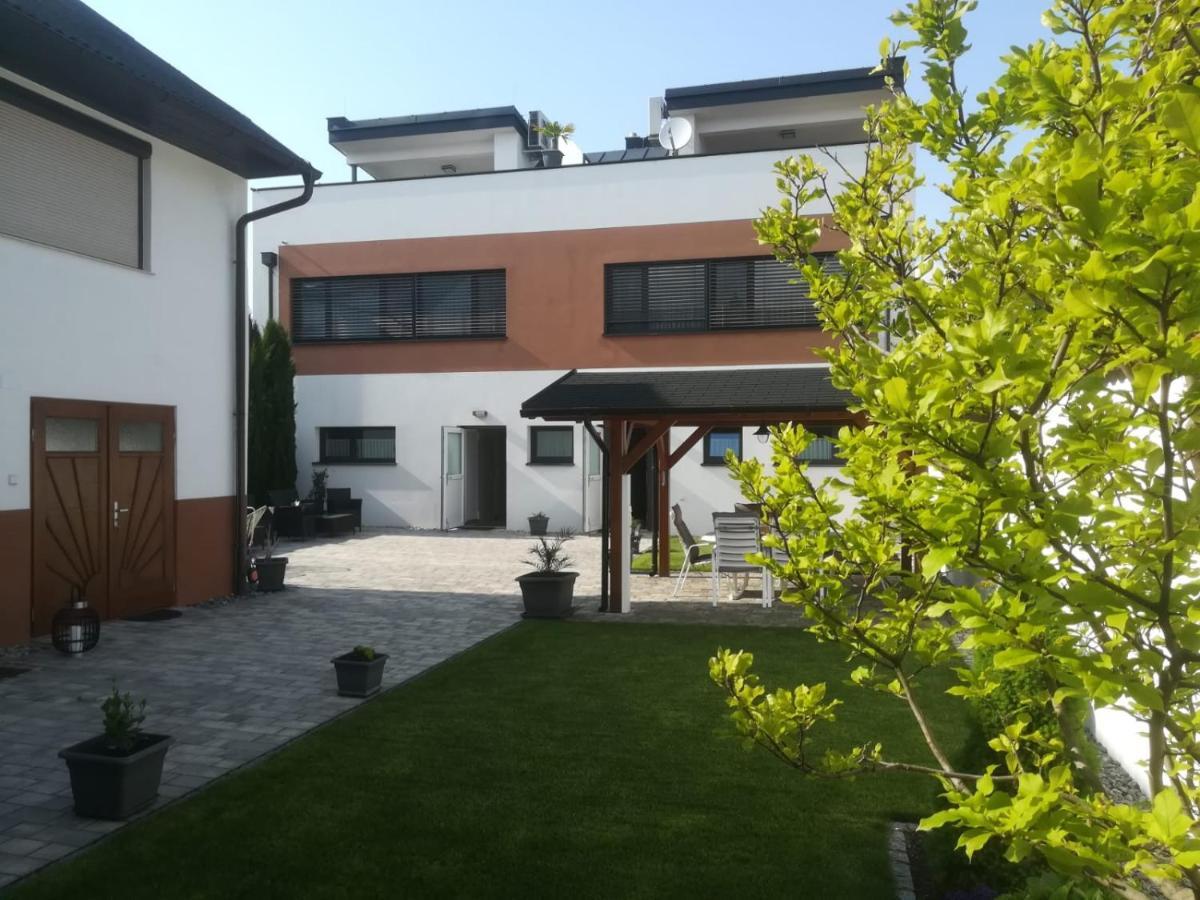 Penthouse Griemann 2 Fuer Max 4 Personen Mit Eigener Grosser Dachterrasse Zum Relaxen! Illmitz Zewnętrze zdjęcie