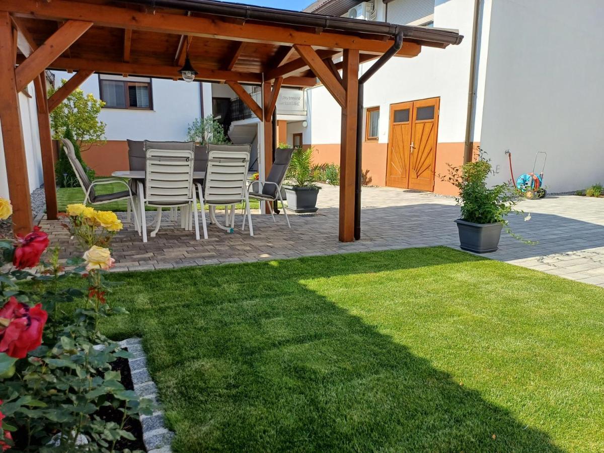 Penthouse Griemann 2 Fuer Max 4 Personen Mit Eigener Grosser Dachterrasse Zum Relaxen! Illmitz Zewnętrze zdjęcie